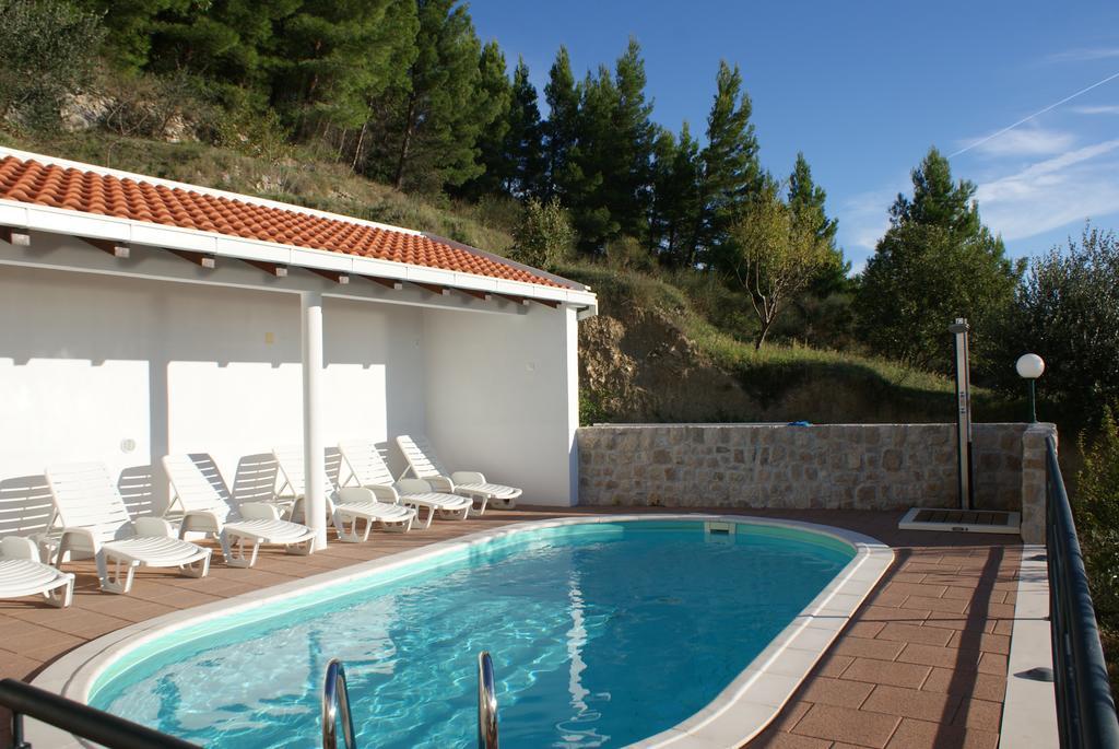 Tonka Apartment Makarska